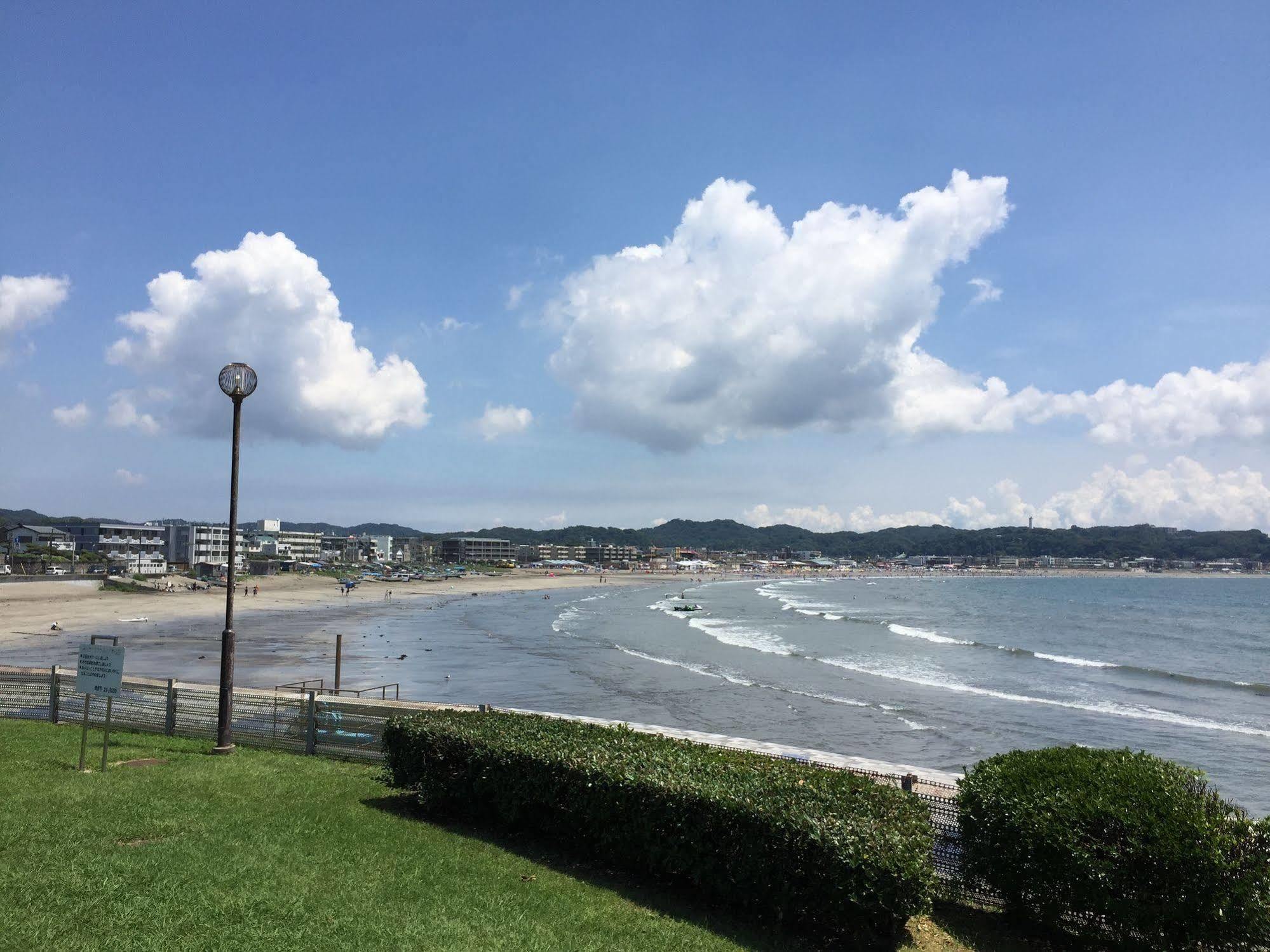 IZA Kamakura Guest House&Bar Bagian luar foto